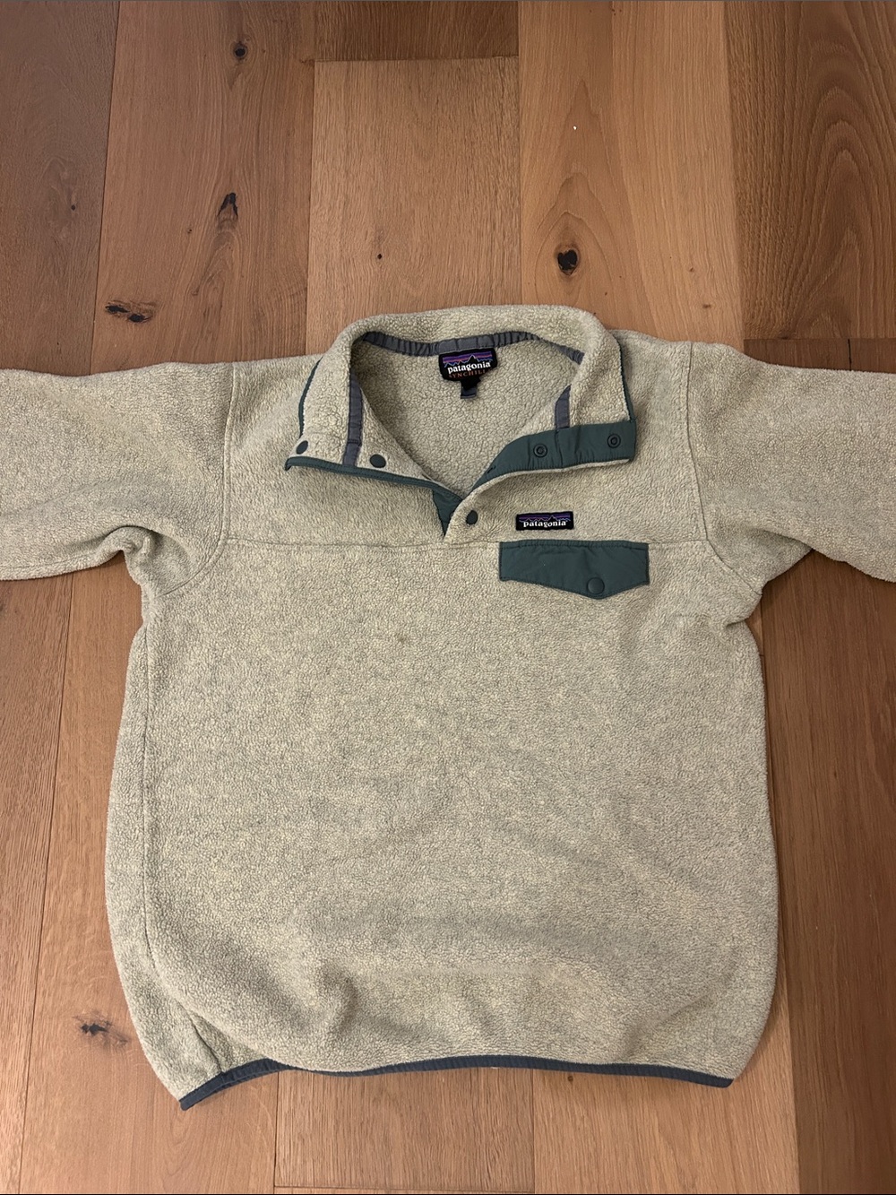 Patagonia Beige Snap-T Fleece Pullover
